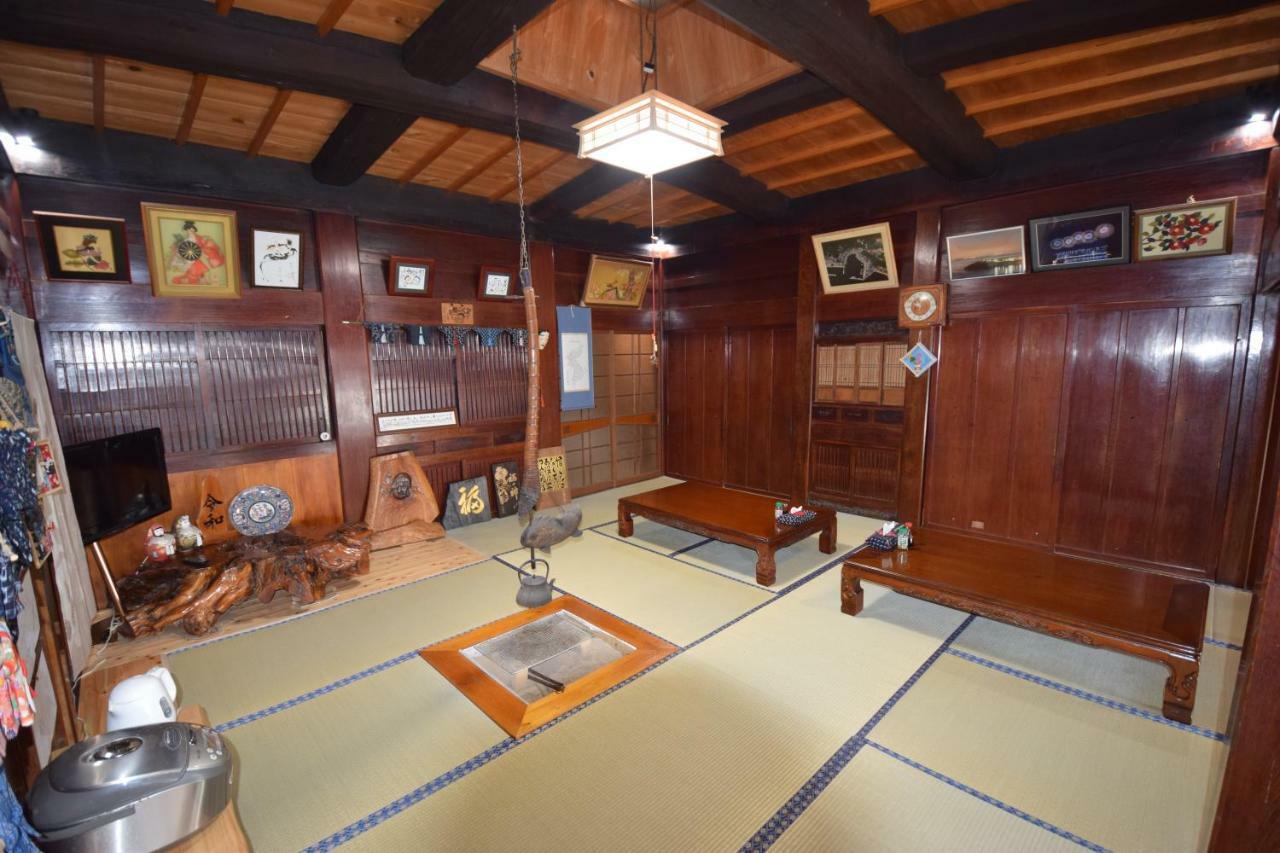 Minshuku Nishidomari Hotell Tsushima  Exteriör bild