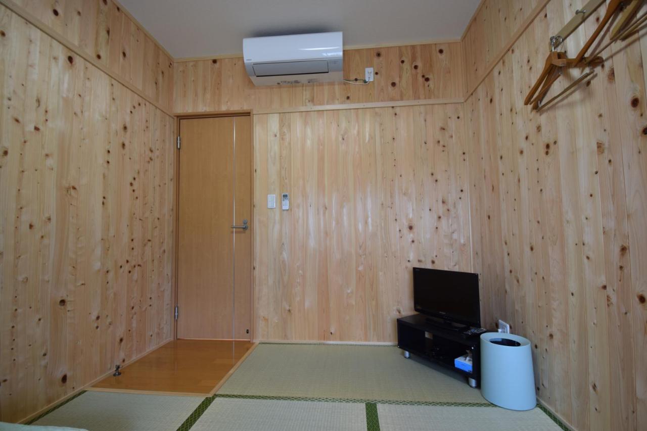 Minshuku Nishidomari Hotell Tsushima  Exteriör bild