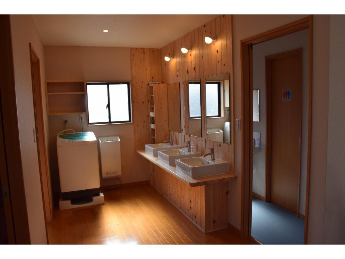 Minshuku Nishidomari Hotell Tsushima  Exteriör bild